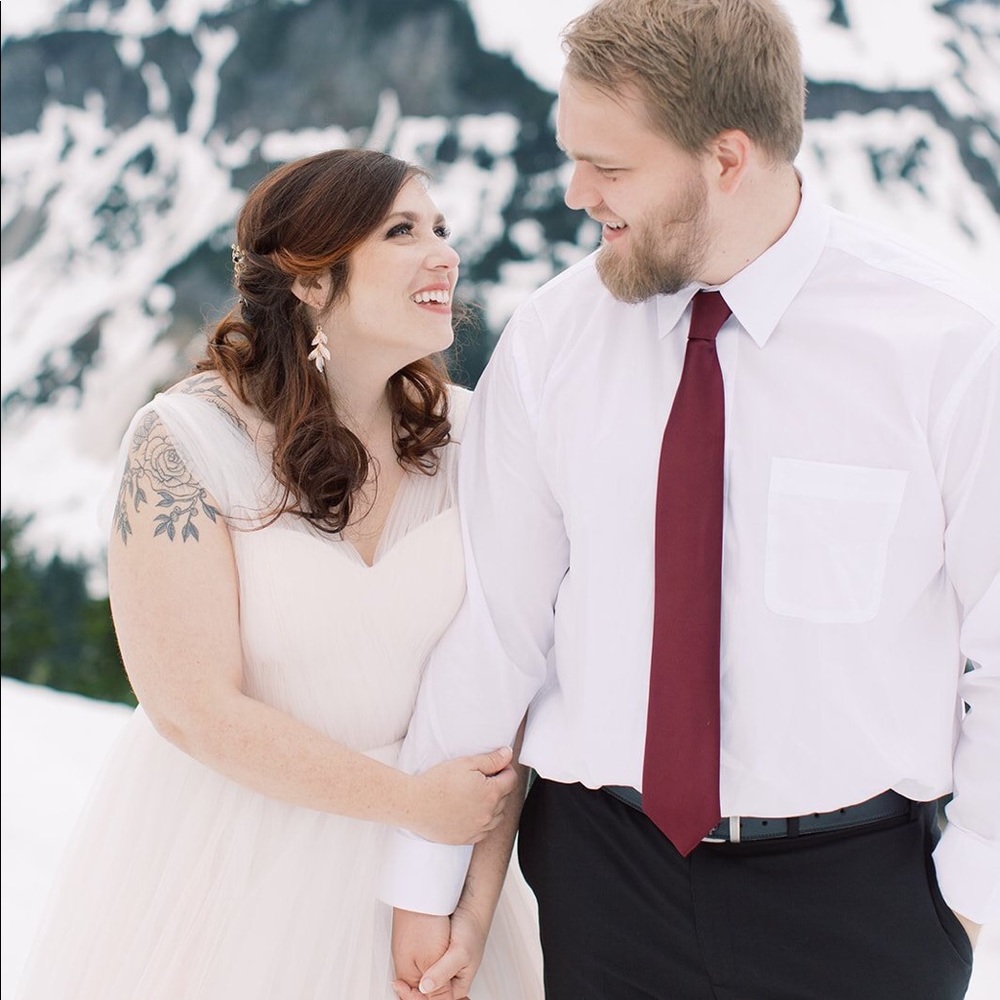 Size 12 Wedtoo blush tulle gown - Picture 3 of 4